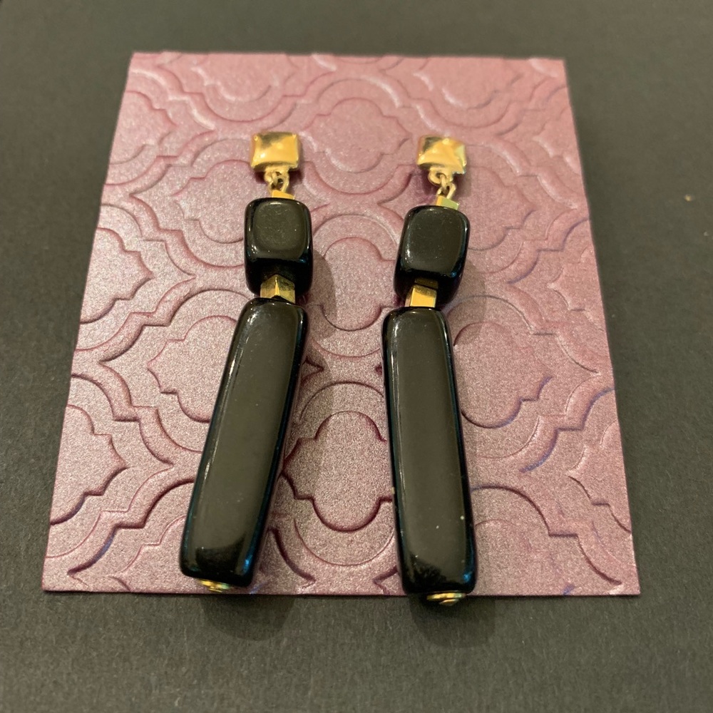 Trifari vintage black and gold earrings